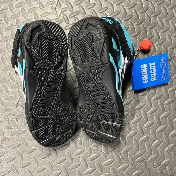 Ewing Athletics Rogue White Black Cyan Blue Patrick Ewing Basketball Sho… - Picture 12 of 13